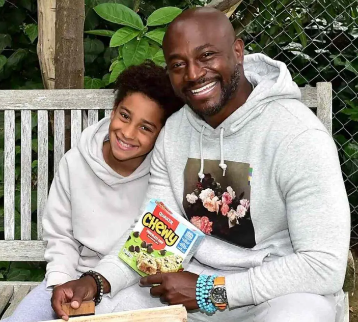 Walker Nathaniel Diggs with his father Taye Diggs